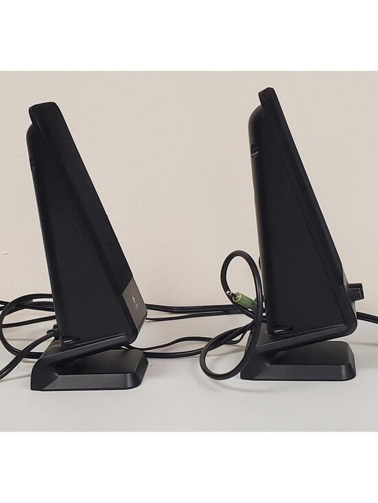 Logitech R-10 Stereo Computer Speakers Tested Working VG Condition w/ Cables - Picture 3 of 4